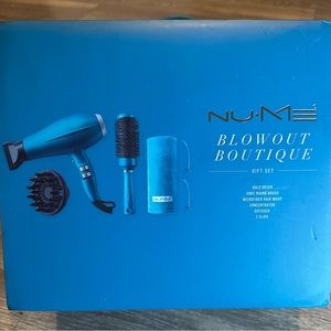 Nume Blowout Boutique Gift Set NIB